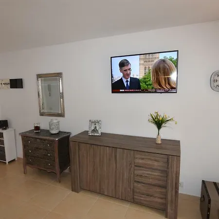 Atico Studio+terraza+wifi Ilimitado+satelite Apartment Puerto de la Cruz (Tenerife)