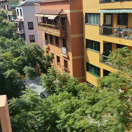 Atico Studio+terraza+wifi Ilimitado+satelite *