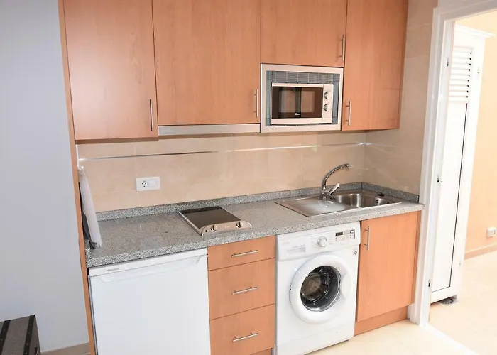 דירה Atico Studio+terraza+wifi Ilimitado+satelite *