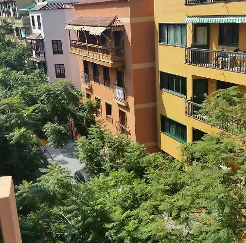 Atico Studio+terraza+wifi Ilimitado+satelite *