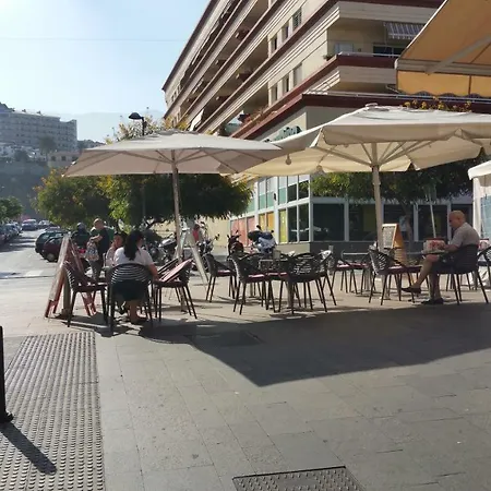 Atico Studio+terraza+wifi Ilimitado+satelite Apartmán *